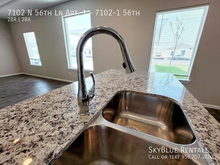 7102 N 56th Ln #1 — Photo 9