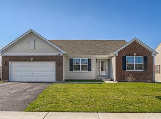 238 Springwood Dr, Woodstock, IL 60098