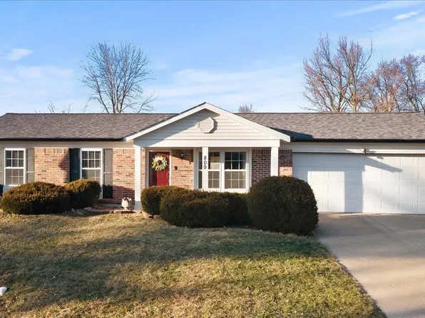 809 Trudy Ln, O'Fallon, MO 63366