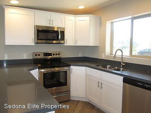 5th image of 150 Sombart Ln #204