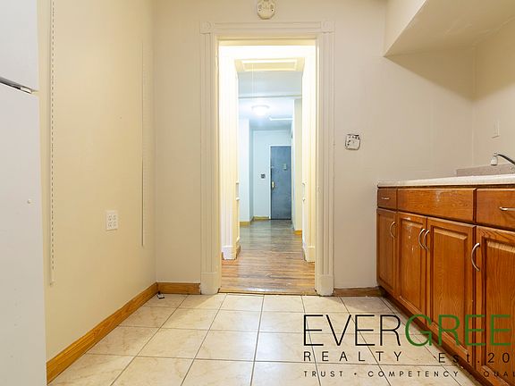 2nd image of 1119 Bergen St #1J
