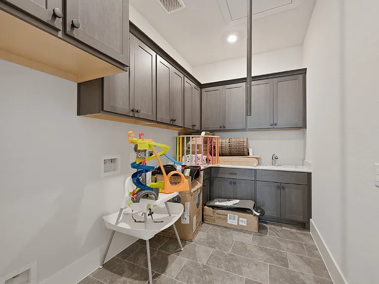 2030 Highland Moss Rd — Photo 22