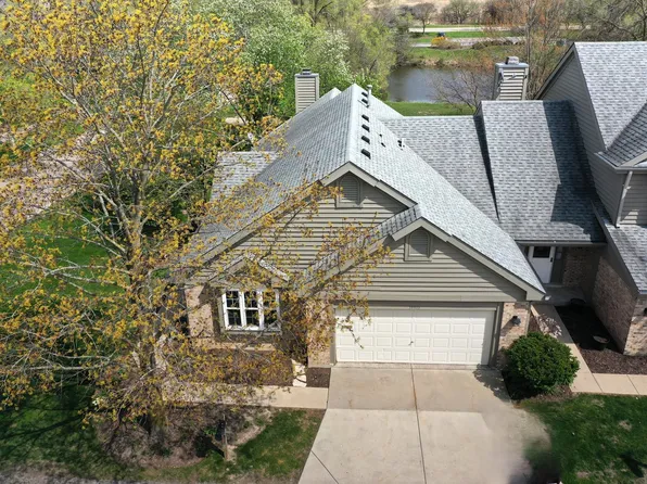 39933 N Golf Ln, Antioch, IL 60002