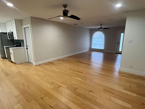 4th image of 2509 Cockburn Dr