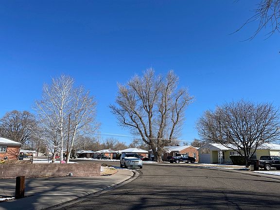 5th image of 415 Kenwood Dr