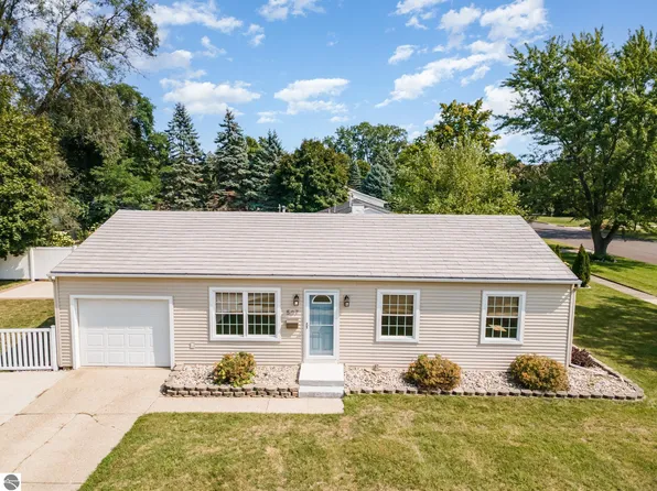 507 S Crapo St, Mount Pleasant, MI 48858