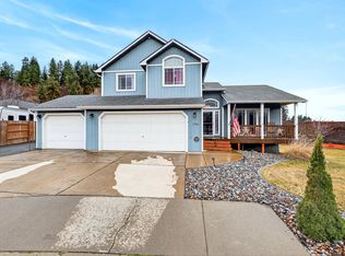 17904 E 11th Ct, Greenacres, WA 99016