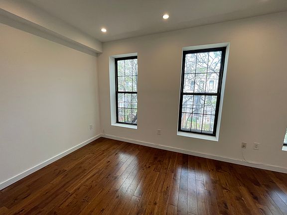 2nd image of 477 Putnam Ave #2