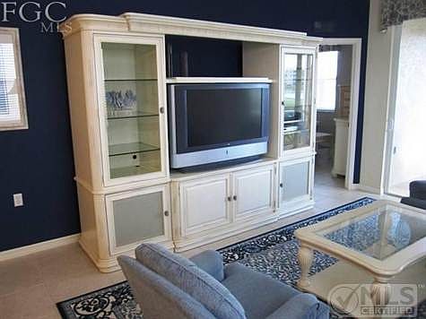5th image of 10361 Butterfly Palm Dr APT 718