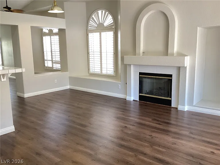 7632 Rockfield Dr — Photo 10