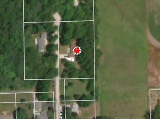 1653 Farm Ln, Adrian, MI 49221