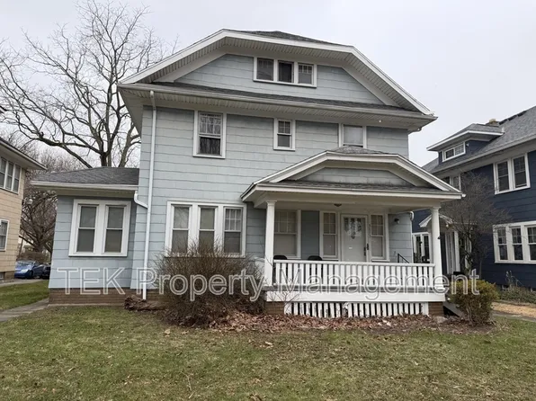 3677 Lake Ave, Rochester, NY 14612