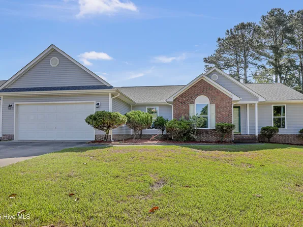 527 Raintree Road, Jacksonville, NC 28540