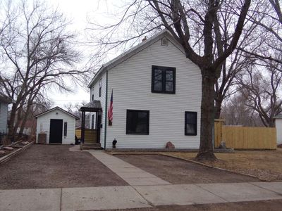 1015 W 3rd Ave, Mitchell, SD, 57301