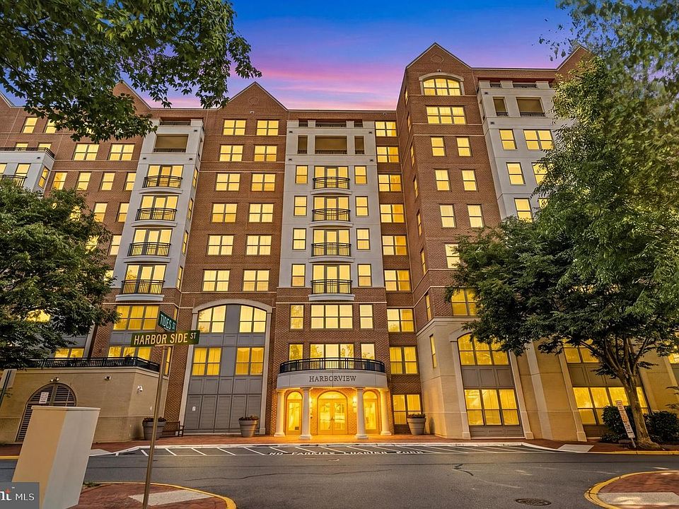 1st image of 485 Harbor Side St APT 206