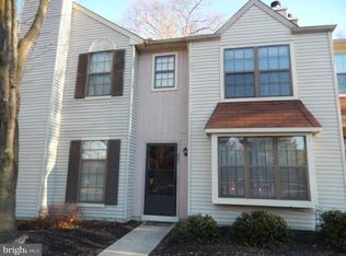 521 Essex Ct #521, West Deptford, NJ 08051
