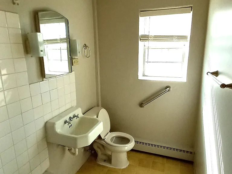 235 Exeter Pl #104 — Photo 14