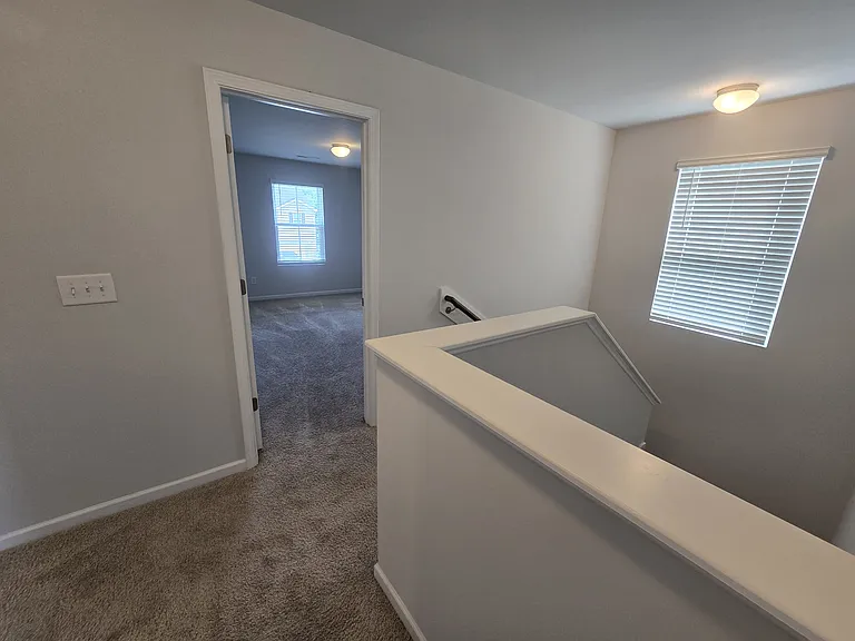 129 Maple Tree Ln — Photo 37