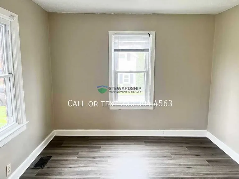 133 Catherine St — Photo 15