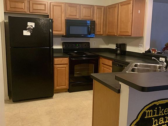 2nd image of 44256 Princeton Dr