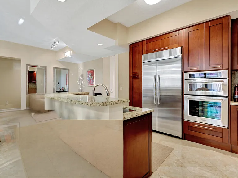 701 S Olive Ave #1909 — Photo 4