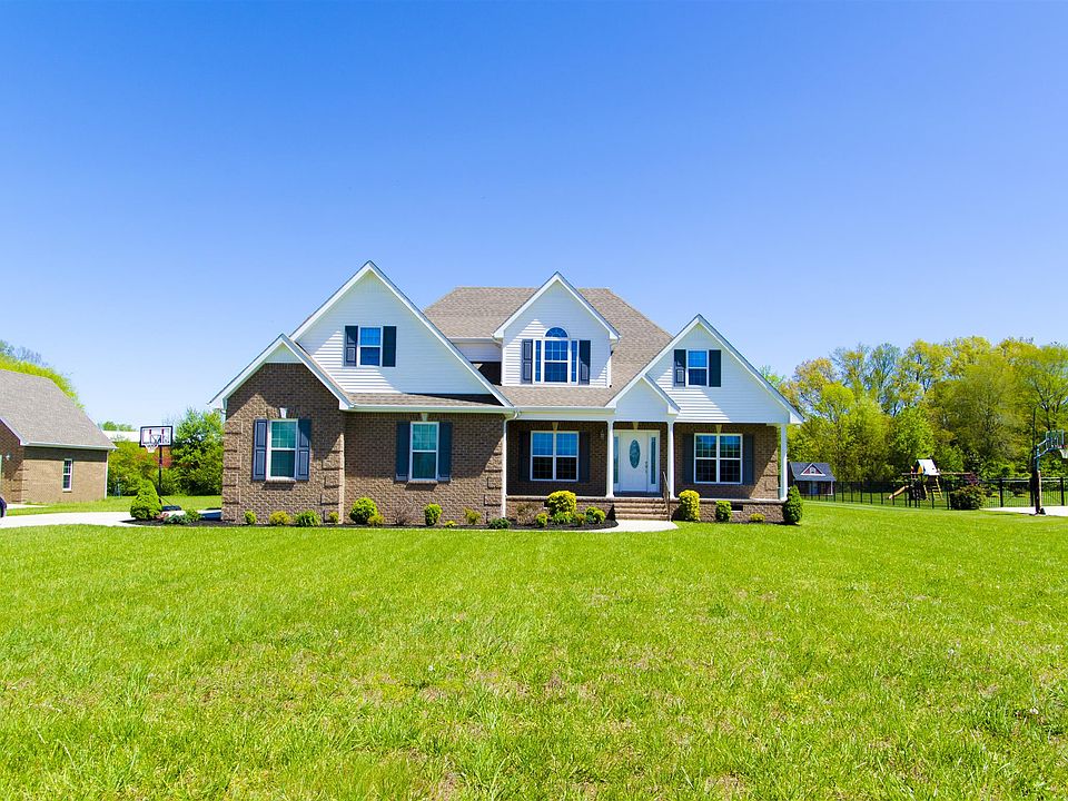 1st image of 439 Roberts Creek Cir