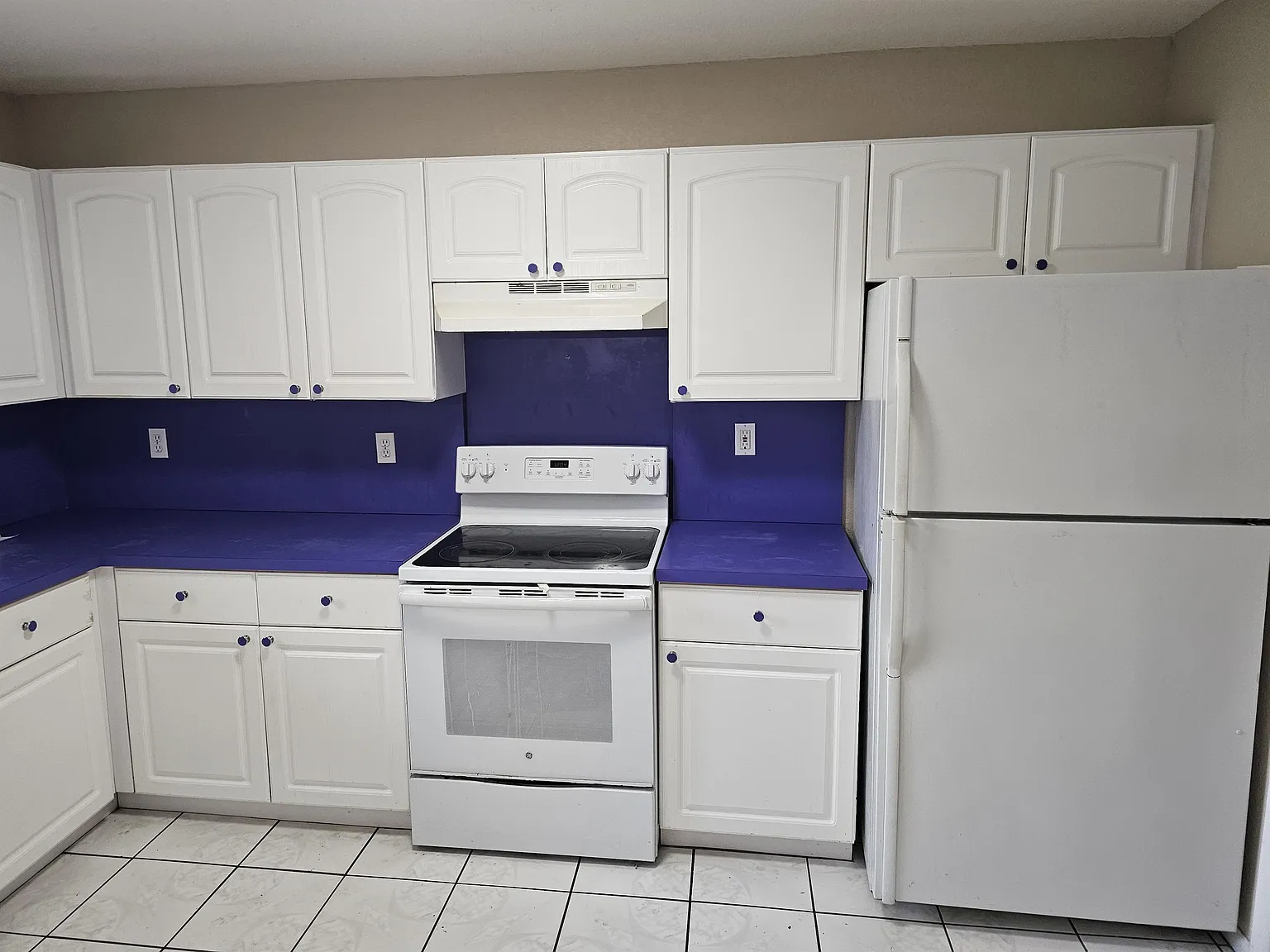 891 Northwest 34th Way - 1 — Photo 2