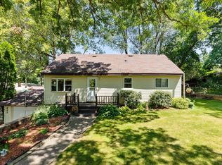 420 Sargent Rd, Willernie, MN 55090