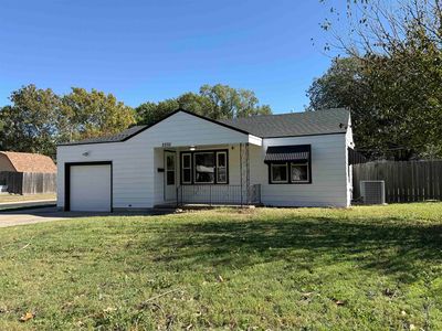 2202 S Grove St, Wichita, KS, 67211