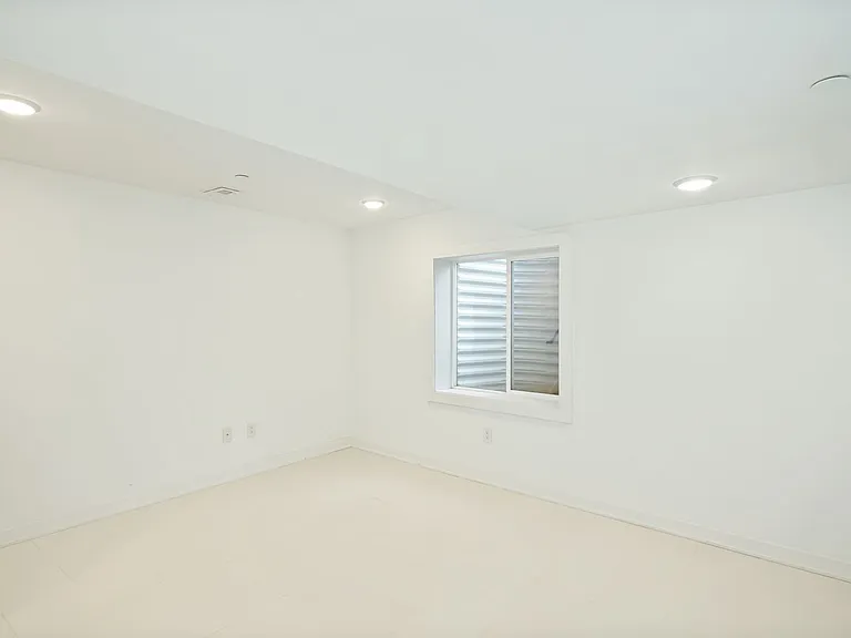 1326 N Mascher St #N — Photo 20
