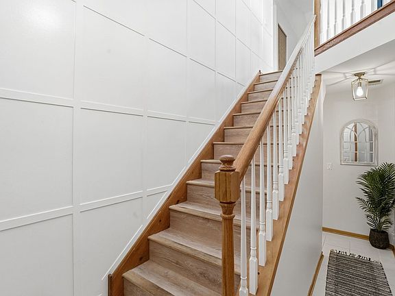2nd image of 3255 Daniels Ct