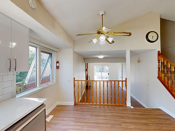 5th image of 37 Martingrove Way NE