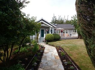 9033 36th Ave SW, Seattle, WA 98126