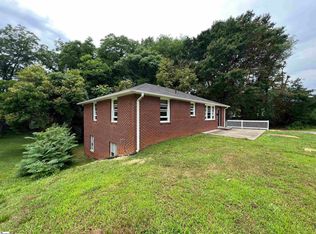 732 Union St, Gaffney, SC 29340