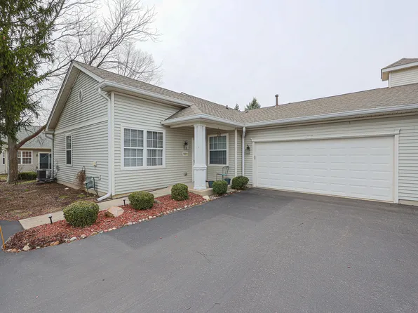 13013 Pennsylvania Ave, Huntley, IL 60142