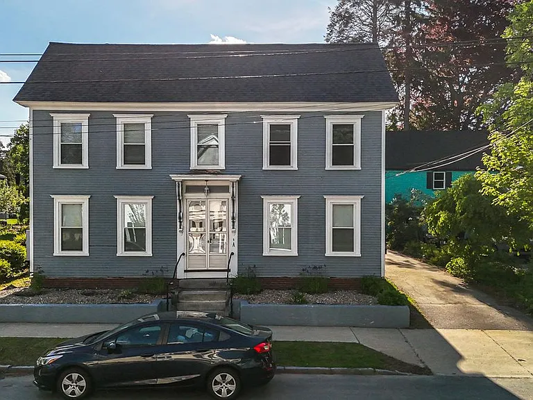 137 Locust St — Photo 19