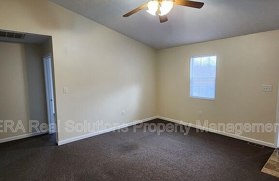 3rd image of 1038 N West St