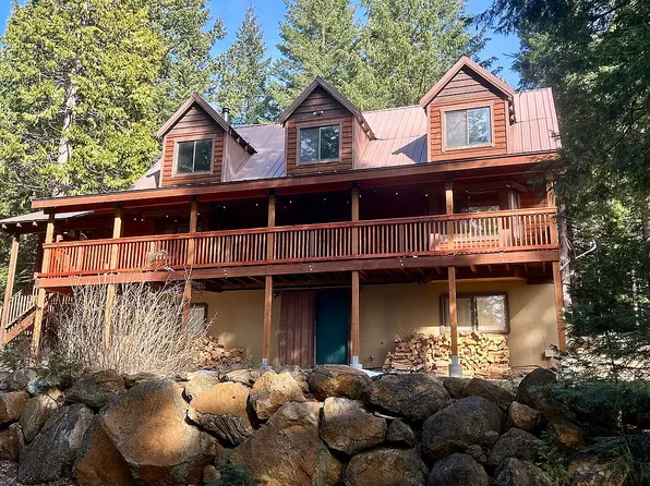 7115 Highway 89, Mount Shasta, CA 96067