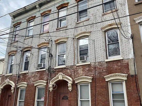 91 Webster Ave, Jersey City, NJ 07307