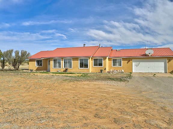 2nd image of 21 Via Conejo Rd