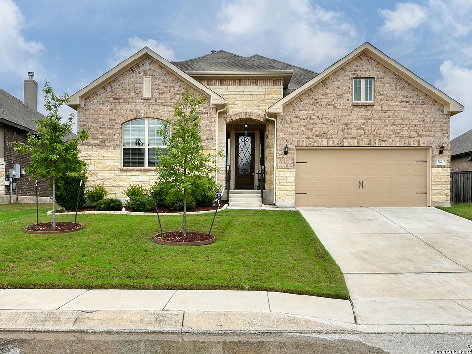 1st image of 28917 Throssel Ln
