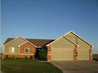 2554 E Saint Andrew Ct, Goddard, KS 67052