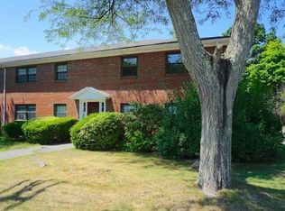 84 Renwick Rd APT B, Wakefield, MA 01880