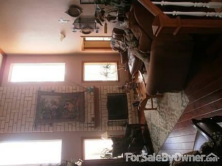 3rd image of 9404 Danube Ave