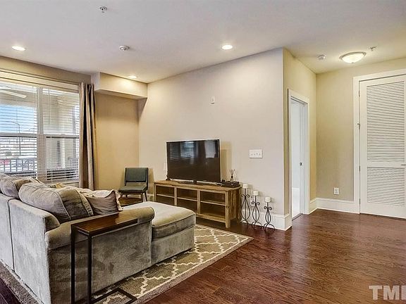 4th image of 700 Finsbury St APT 101