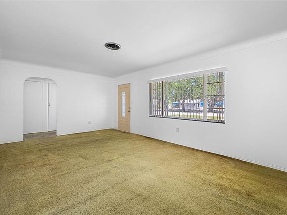 5th image of 5000 9TH AVENUE N