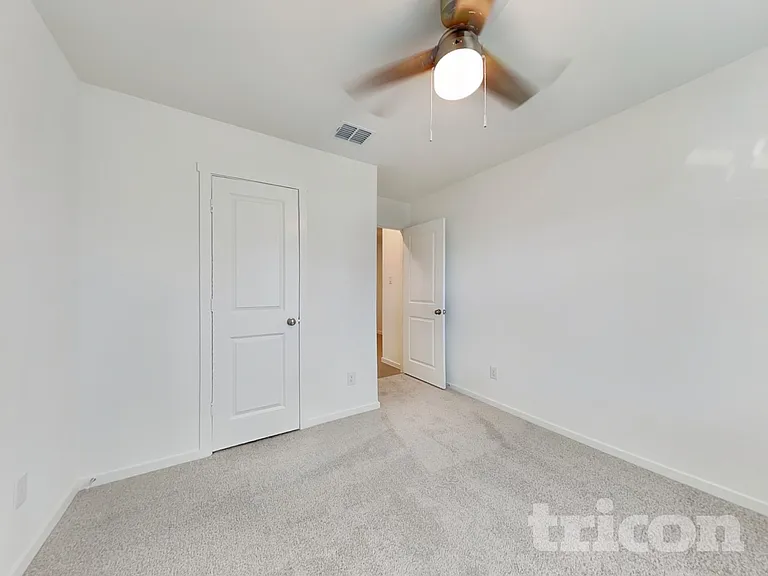 1624 Parliar St — Photo 8