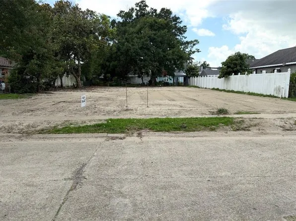 152 Dodge Ave, Jefferson, LA 70121