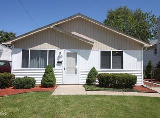 7567 Maxwell Ave, Warren, MI 48091