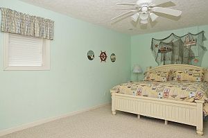 3rd image of 214 Needlewood Dr